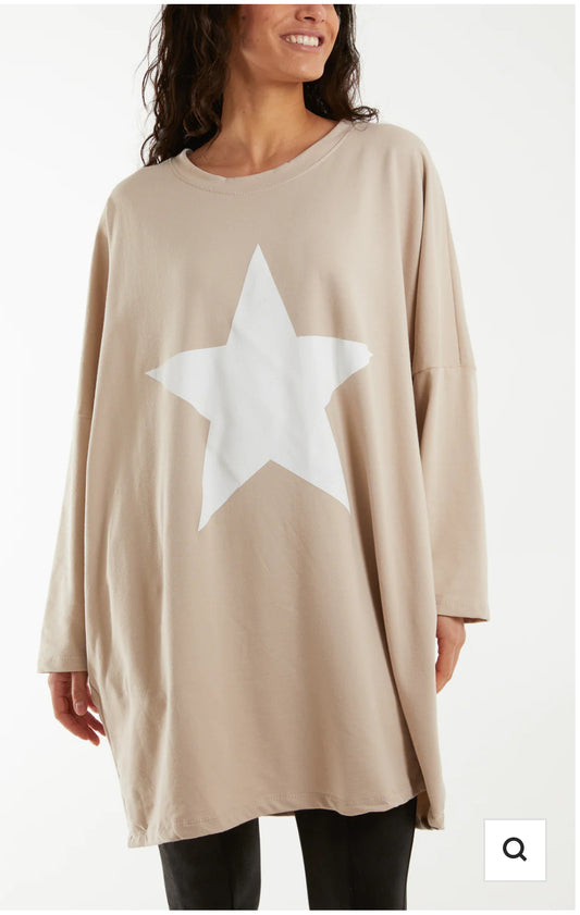 STAR OVERSIZED LONG SLEEVE TOP